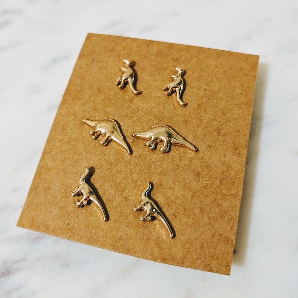 Dinosaur gold stud post earring 3 pairs! 🦕 - Picture 5 of 6